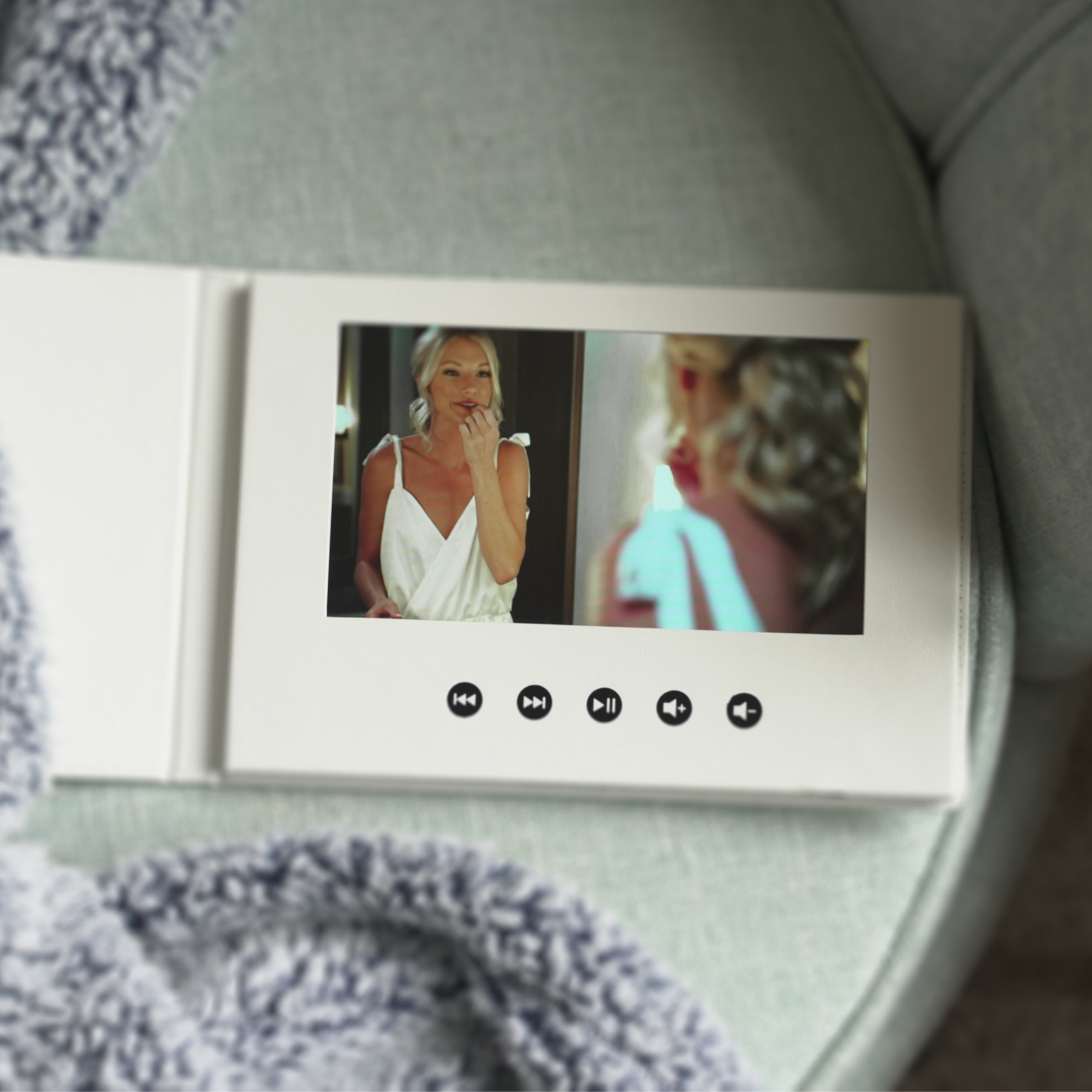 Relive your wedding day, forever.